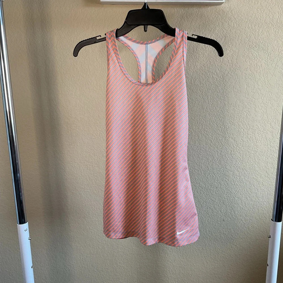Nike Womens‎ Dri-Fit Athletic Workout Running Racerback Tank Top Size Small - Picture 1 of 5
